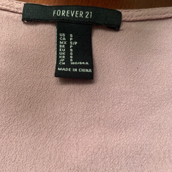 Forever 21 size small breezy blouse - Picture 2 of 2